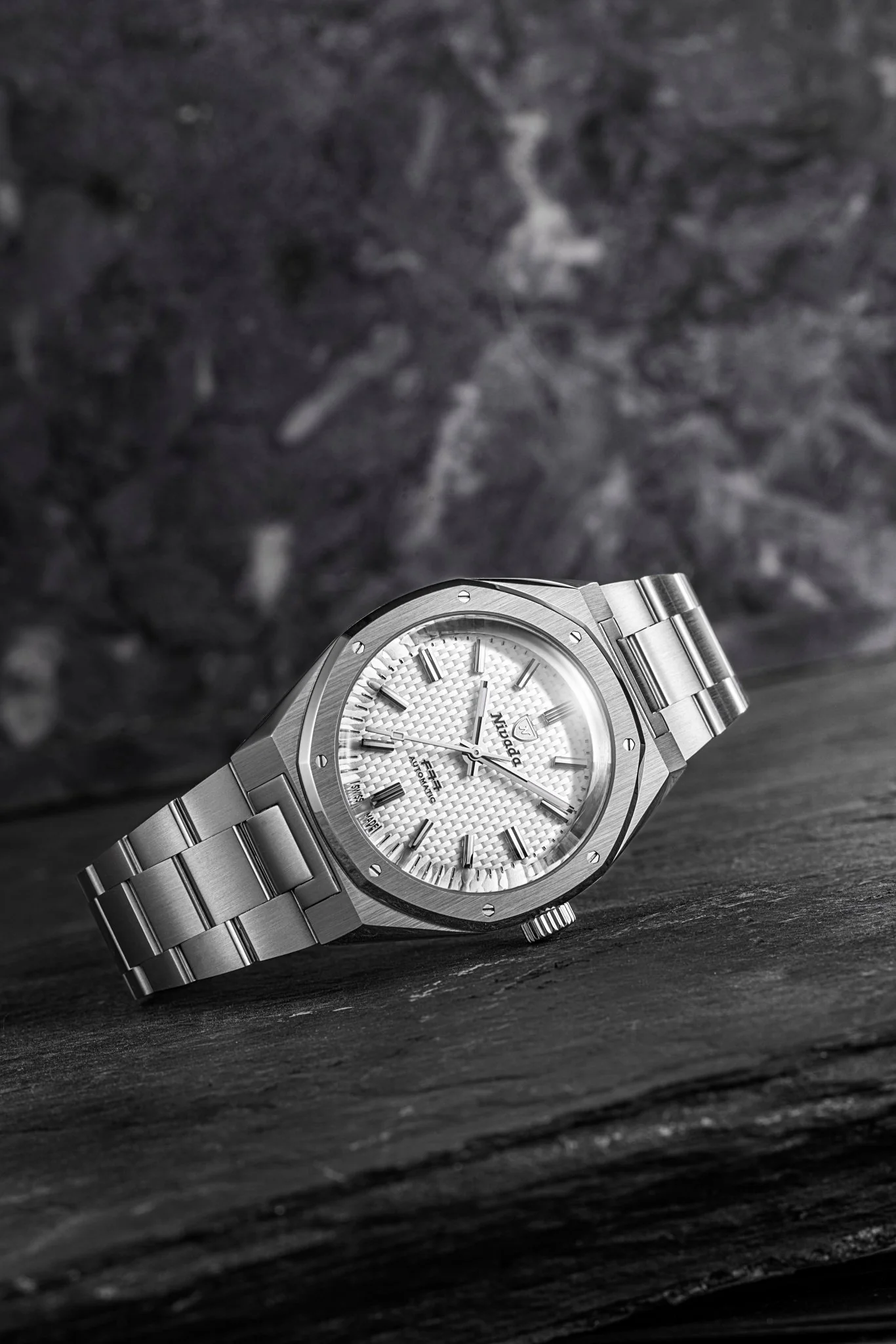 F77  SST WHITE MK2 - 38MM - Image 5