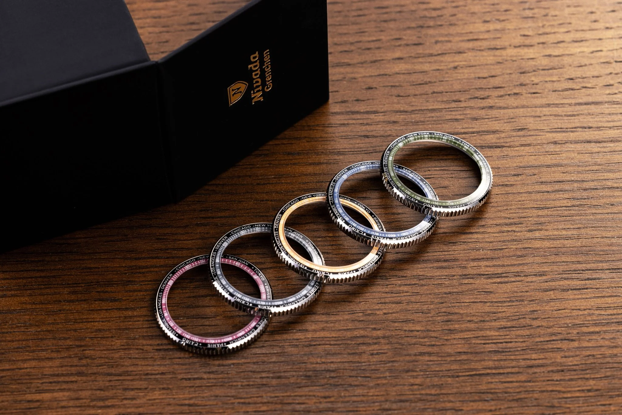 BEZELS SET CHRONOKING MECAQUARTZ- GMT - Image 4