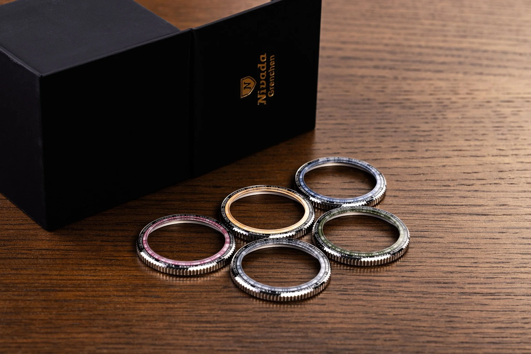 BEZELS SET CHRONOKING MECAQUARTZ- GMT - Image 7