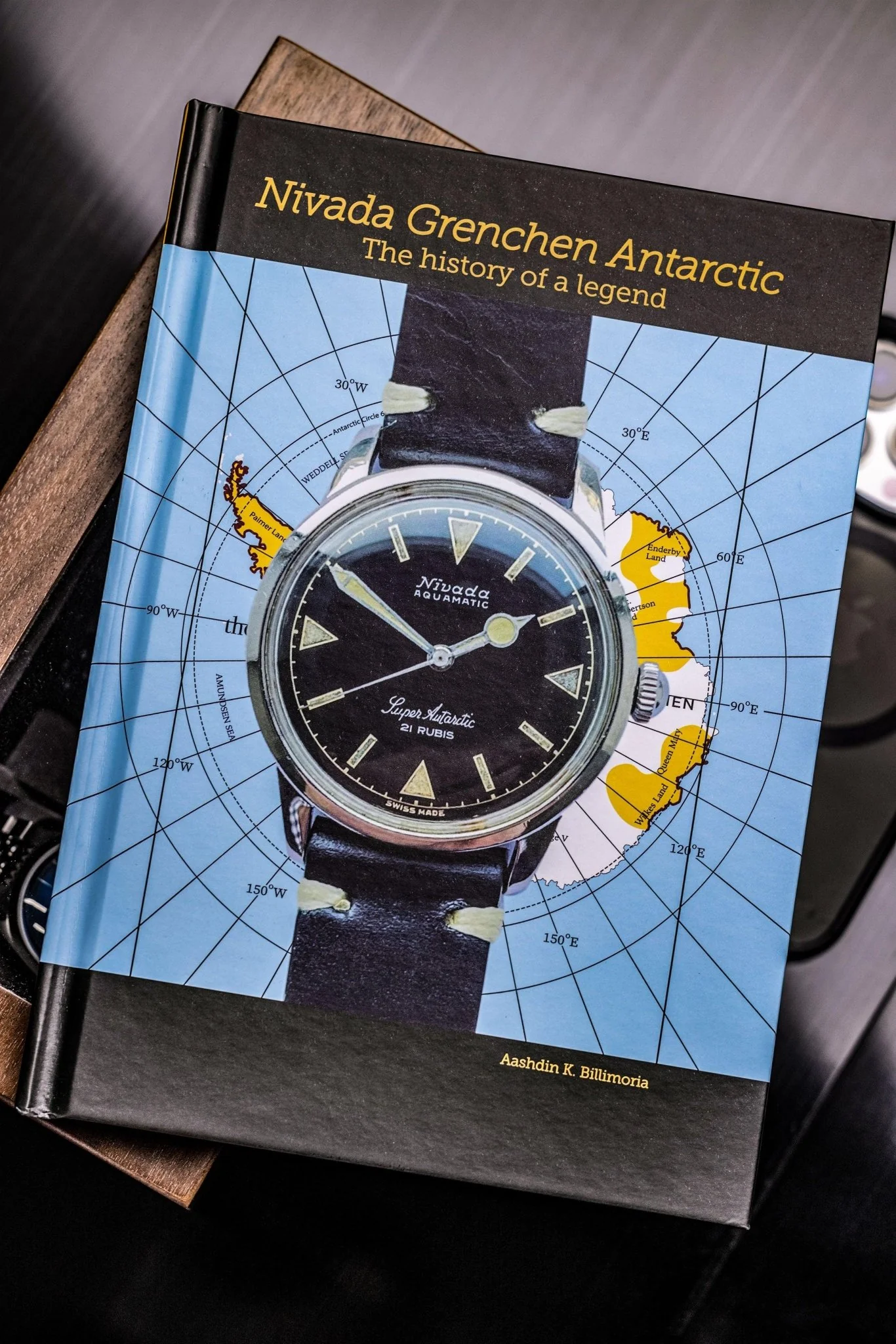 ANTARCTIC BOOK - Image 3